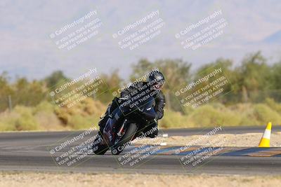 media/Nov-11-2023-SoCal Trackdays (Sat) [[efd63766ff]]/Turn 2 Set 2 (1145am)/